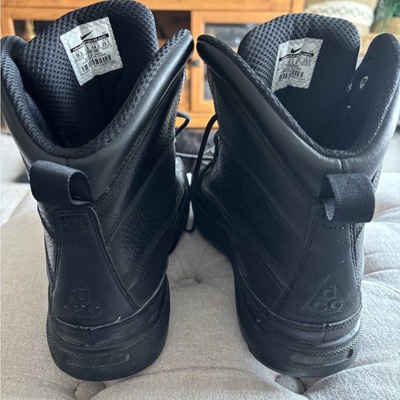 Nike ACG Woodside II Men Sz 10.5 High Top Black Granite Leather Waterproof Boots - Picture 2 of 4